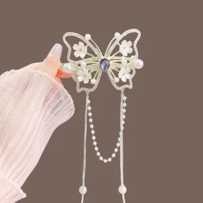 Butterfly Pearl Tassel Hair Clip (1 pc)